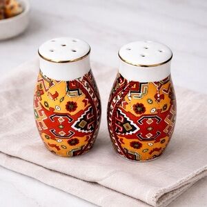 Vintage Orange Geometric Salt & Pepper Shakers – Ceramic Pair